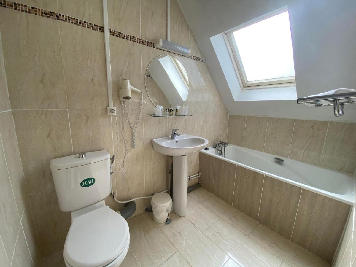 Logement De Groupe Au Centre D'Azay Le Rideau Luaran gambar